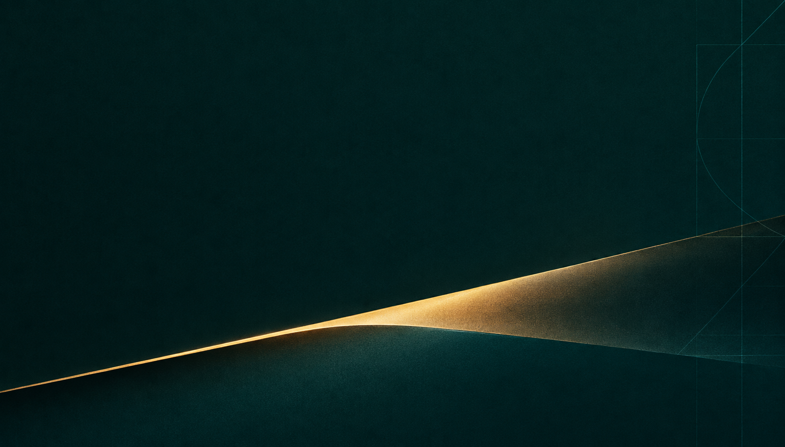 Abstracte blogomslag in de Websiteboetiek-kleuren: donker teal met een gouden vouw en een subtiel geometrisch raster.
